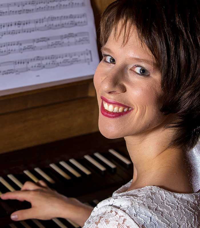 Annette Unternährer-Gfeller